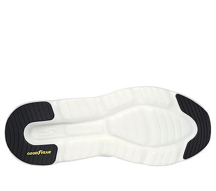 Skechers Men GOrun Swirl Tech Speed