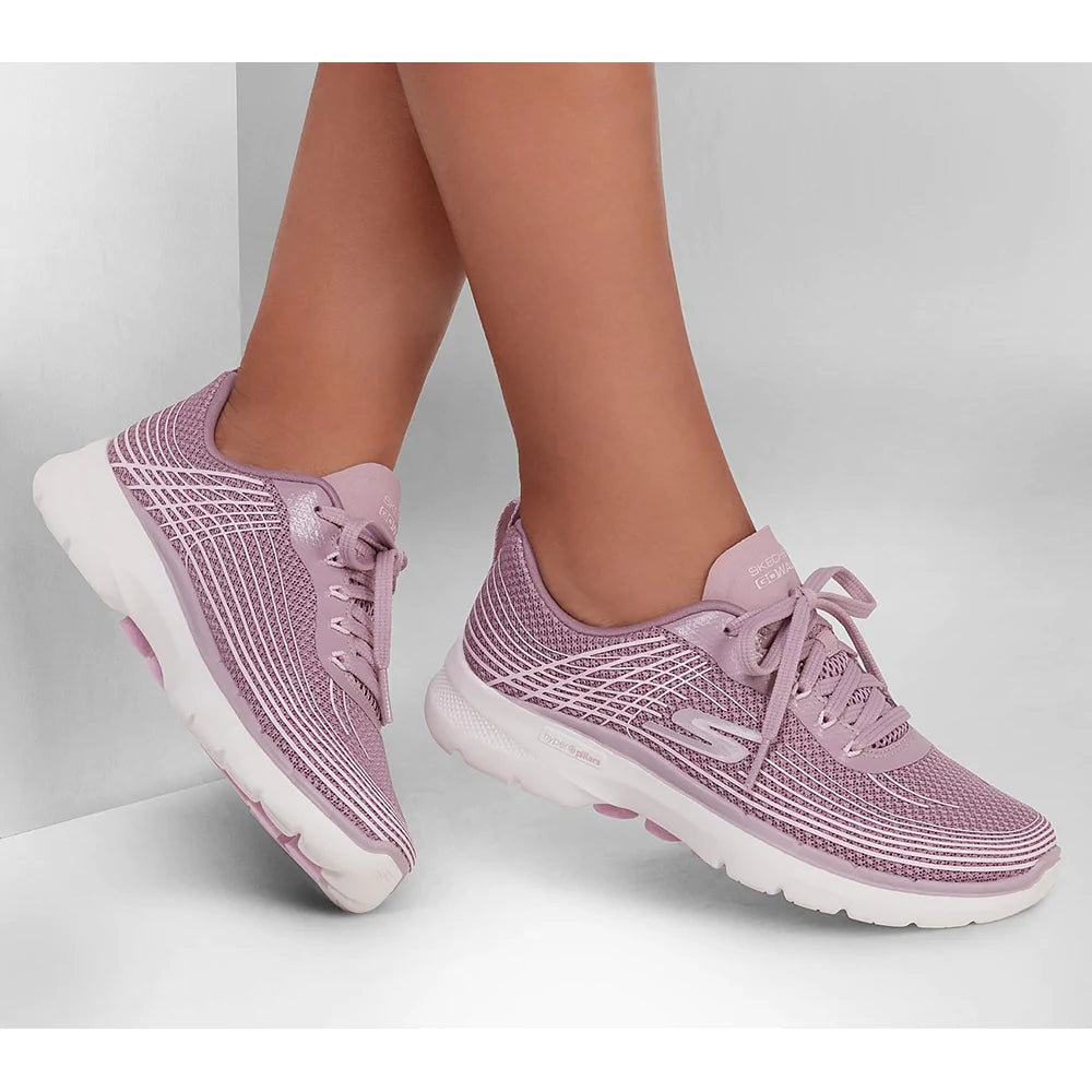 Girls go walk sketchers shop